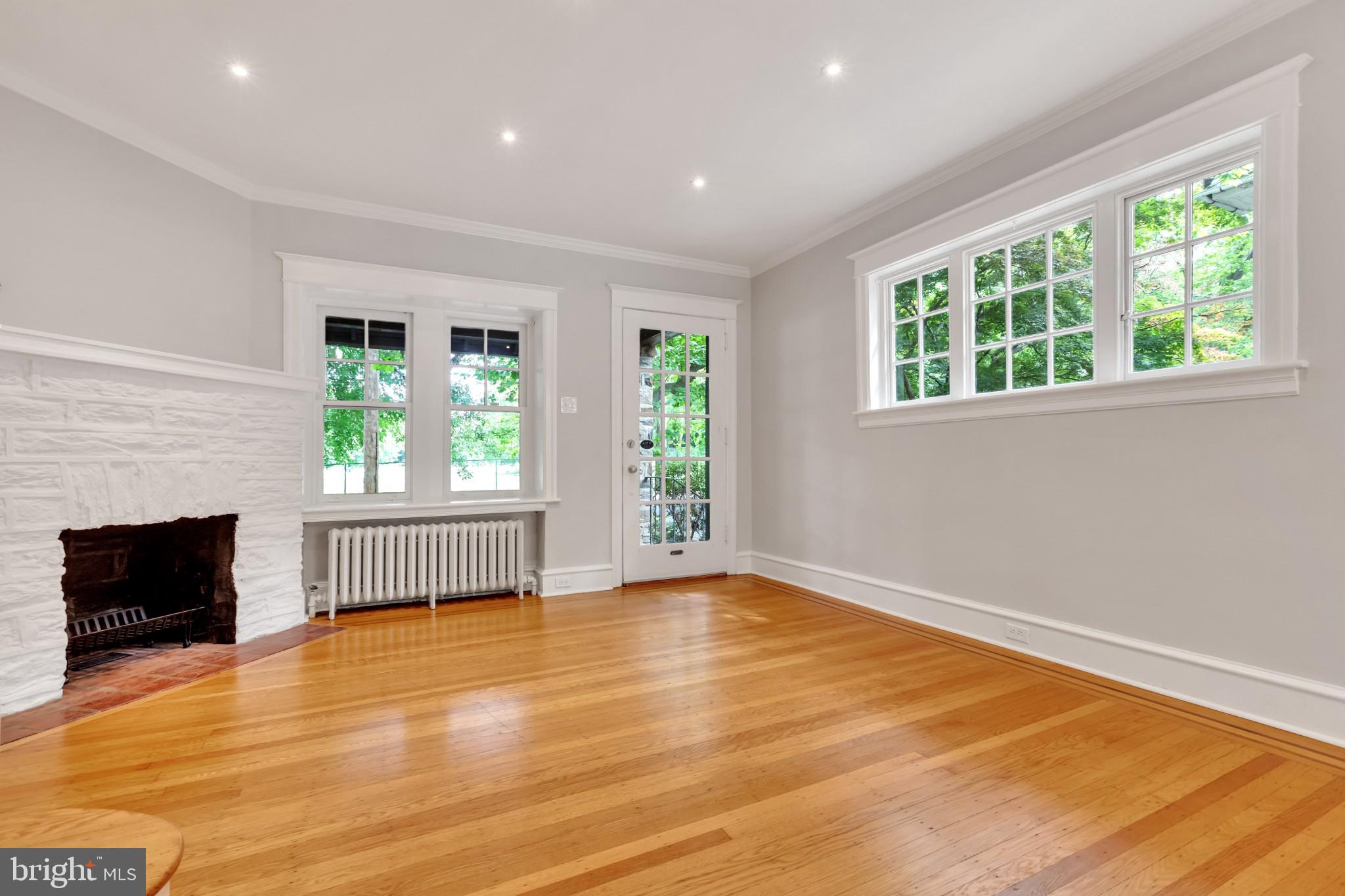 8033 High School Road Elkins Park, PA 19027 - Photo 6 of 30 Gallery Image 6