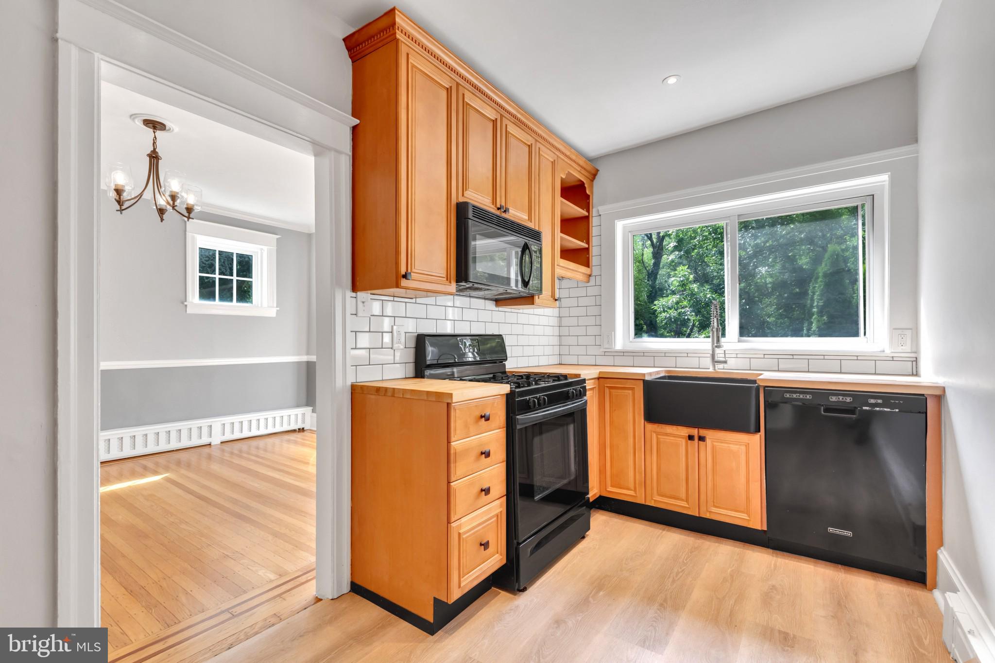 8033 High School Road Elkins Park, PA 19027 - Photo 9 of 30 Gallery Image 9