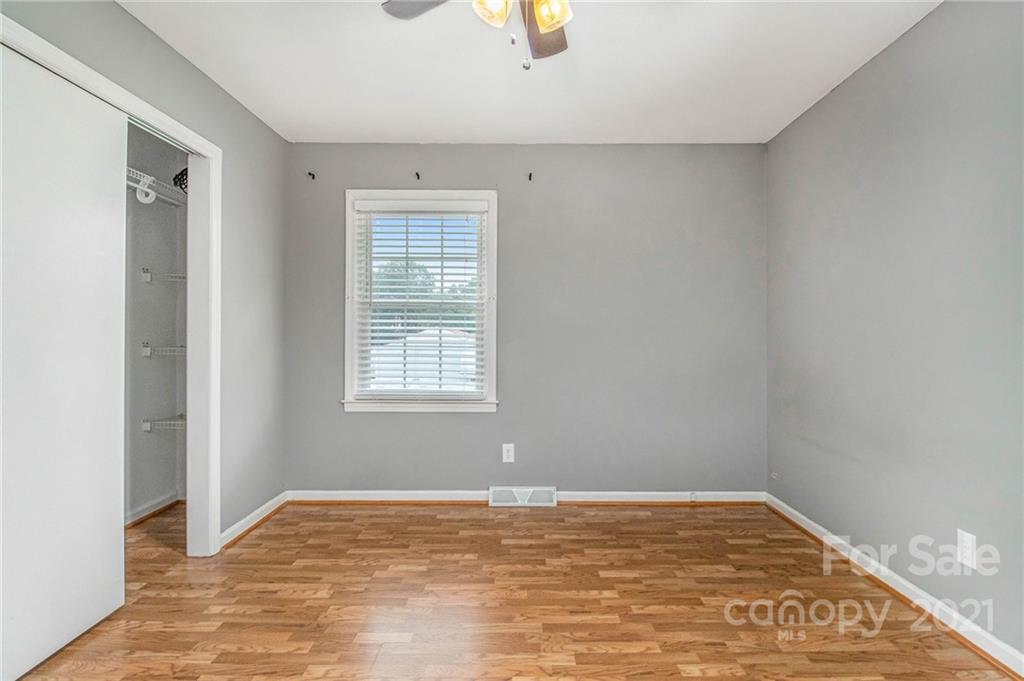 400 Waco Road Kings Mountain, NC 28086 - Photo 12 of 19 Gallery Image 12