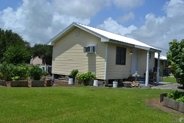 $125,000 | 138 Armand Street, Golden Meadow, LA 70357