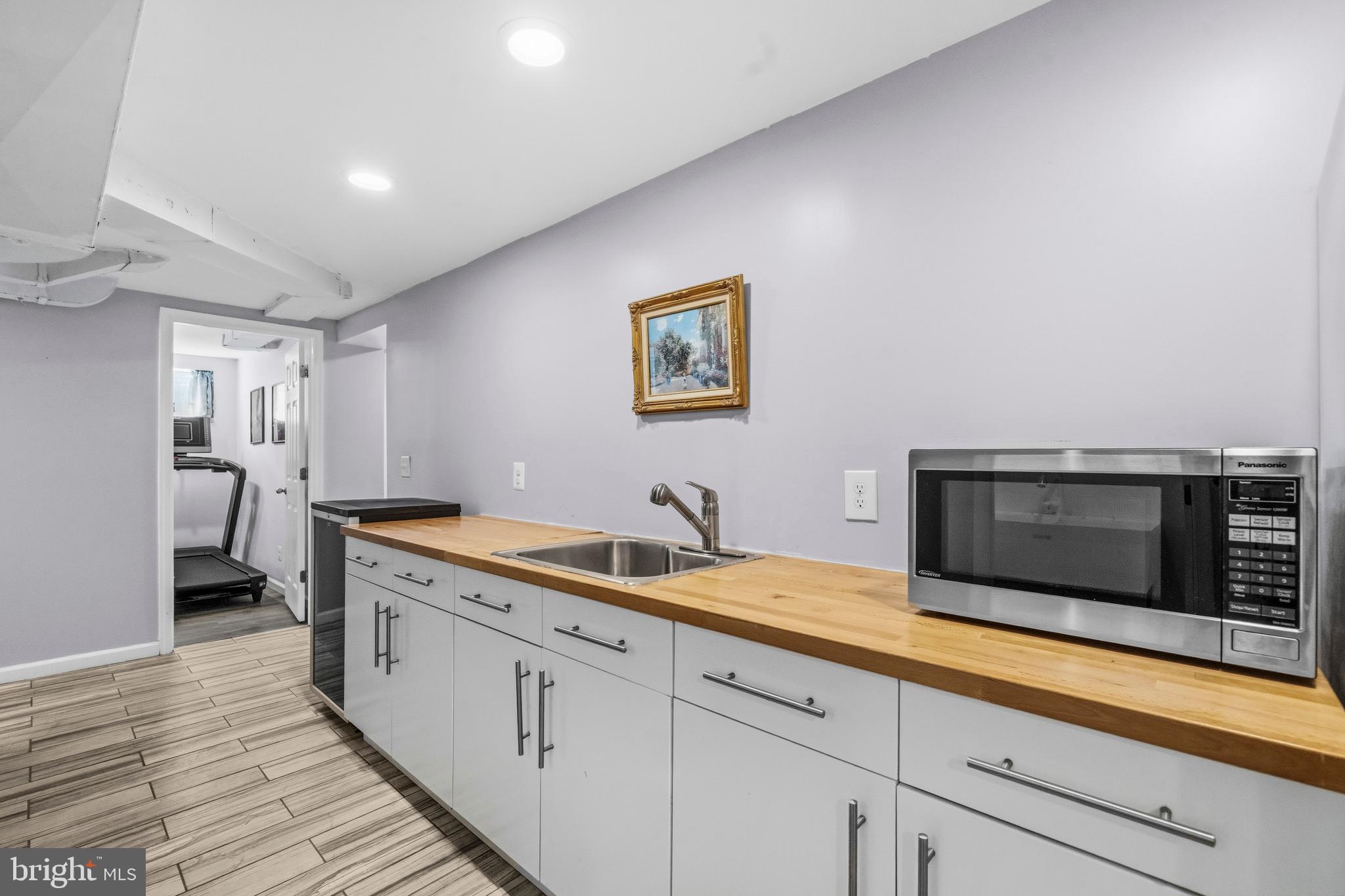 9707 Saxony Road Silver Spring, MD 20910 - Photo 21 of 46