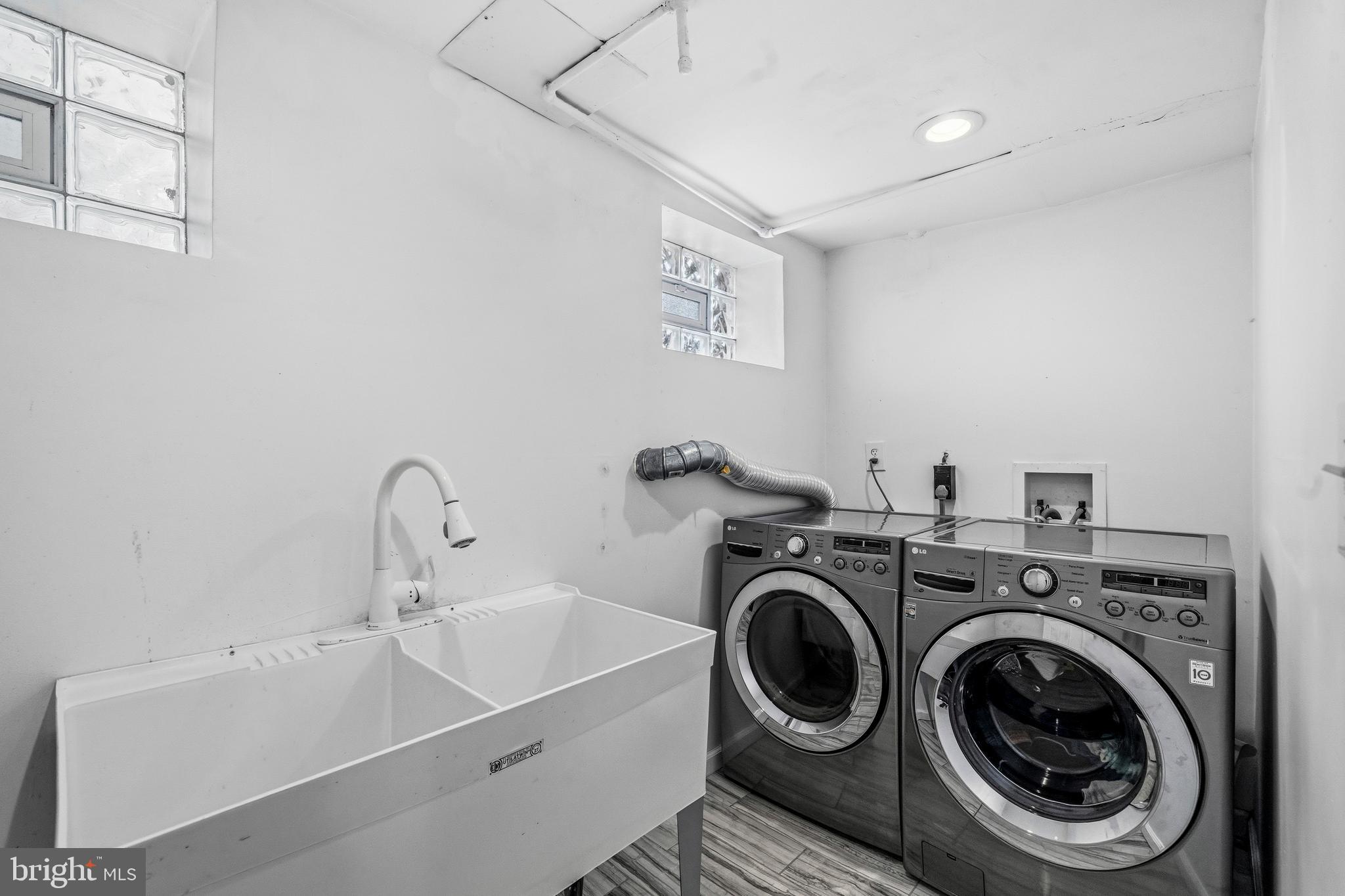 9707 Saxony Road Silver Spring, MD 20910 - Photo 30 of 46