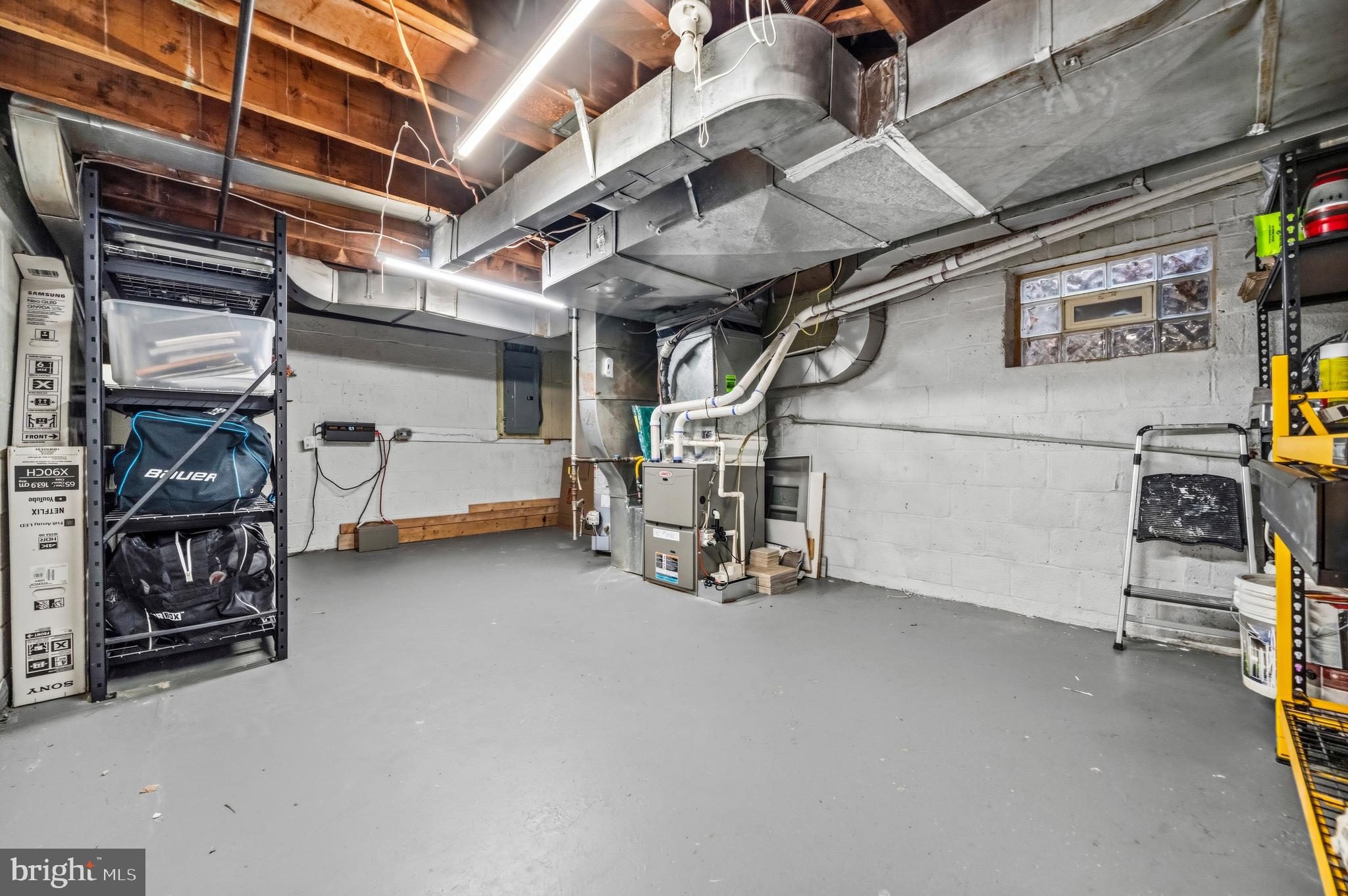 9707 Saxony Road Silver Spring, MD 20910 - Photo 31 of 46