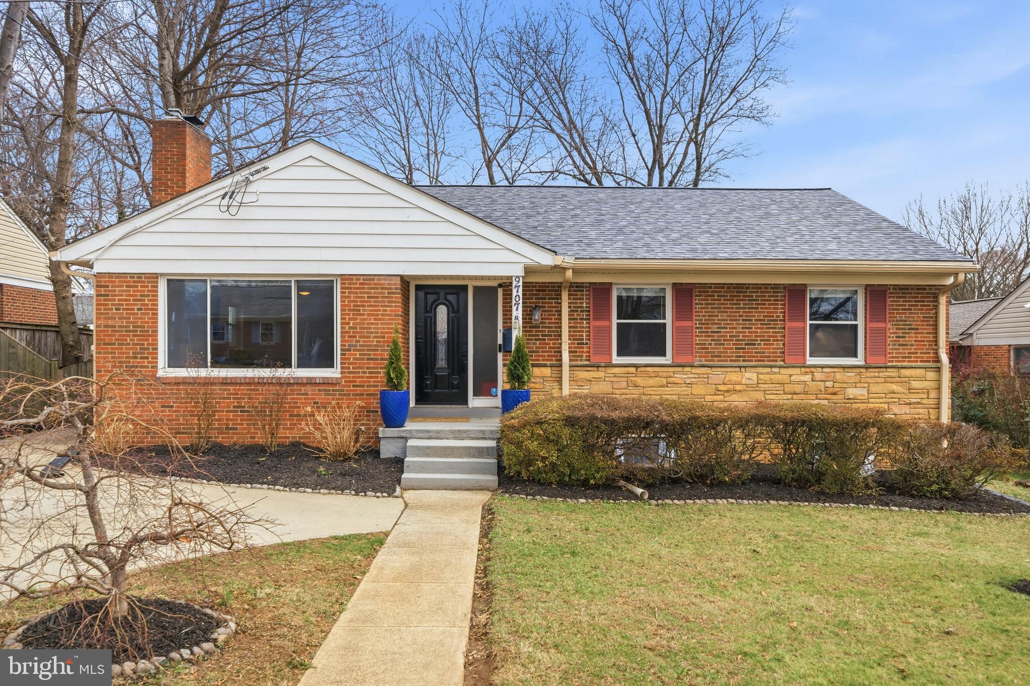 9707 Saxony Road Silver Spring, MD 20910 - Photo 34 of 46