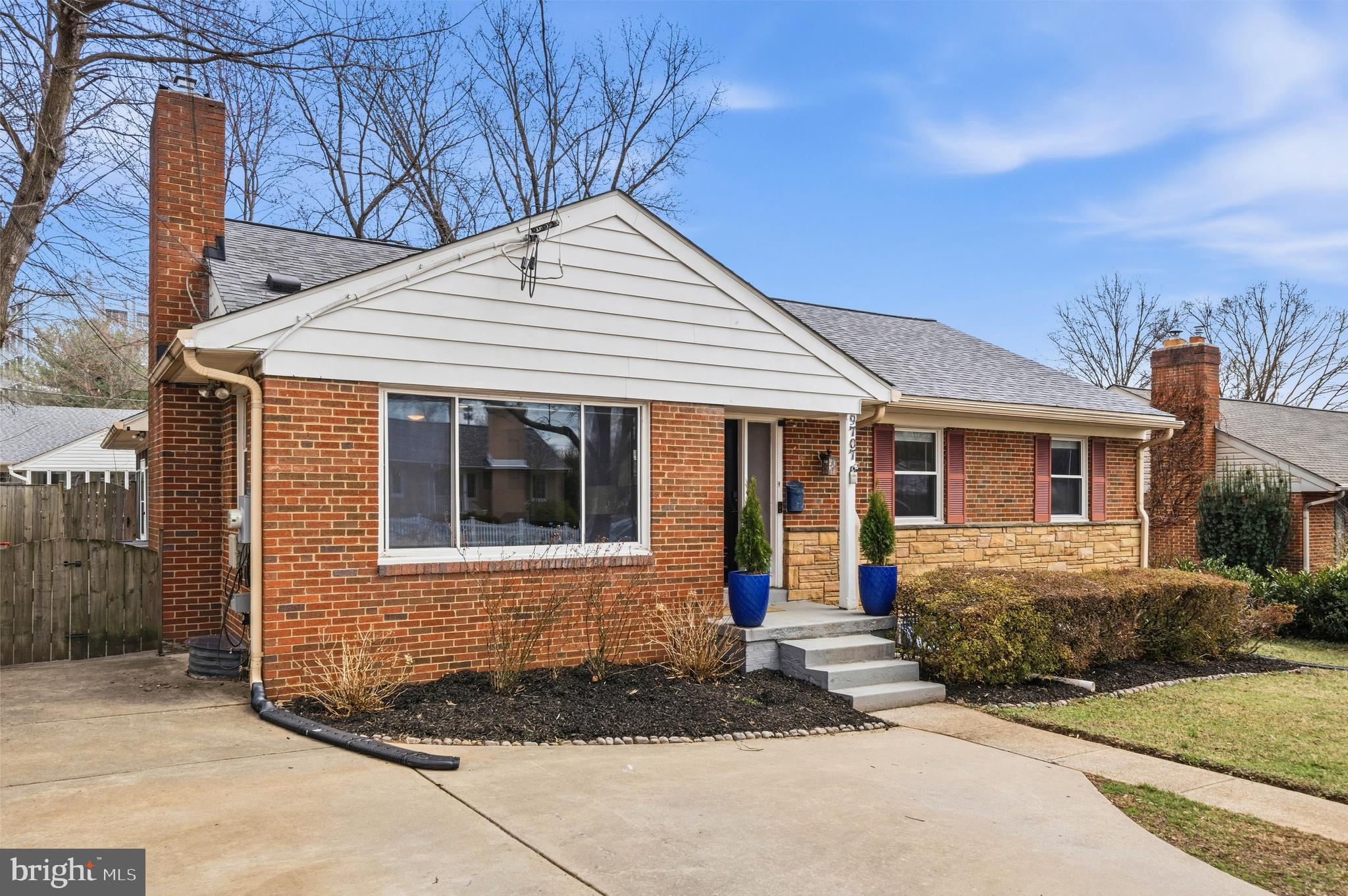 9707 Saxony Road Silver Spring, MD 20910 - Photo 37 of 46