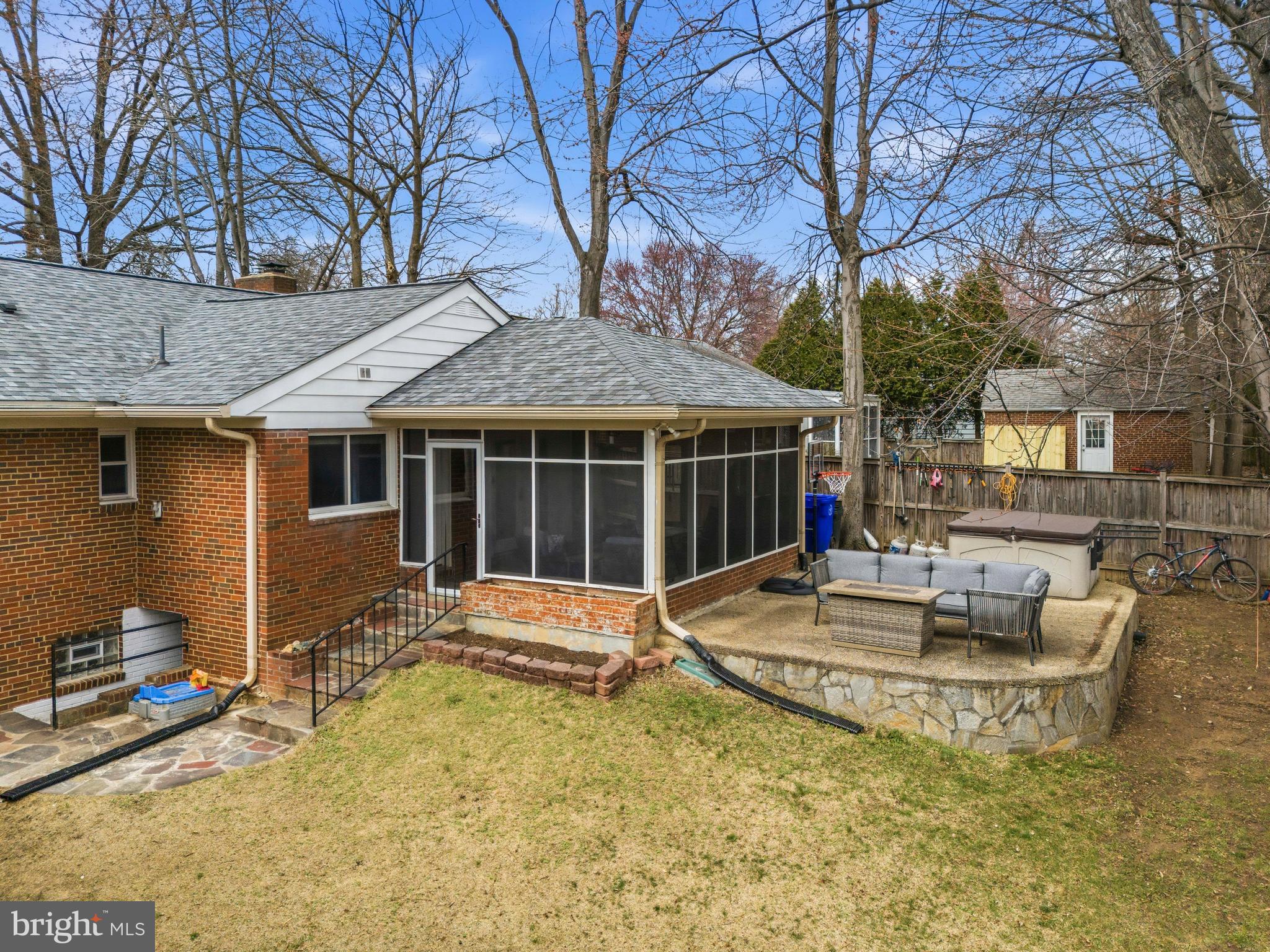 9707 Saxony Road Silver Spring, MD 20910 - Photo 44 of 46