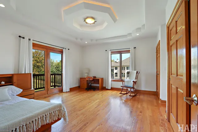 $1,799,000 | 39 Forest Lane, South Barrington, IL 60010