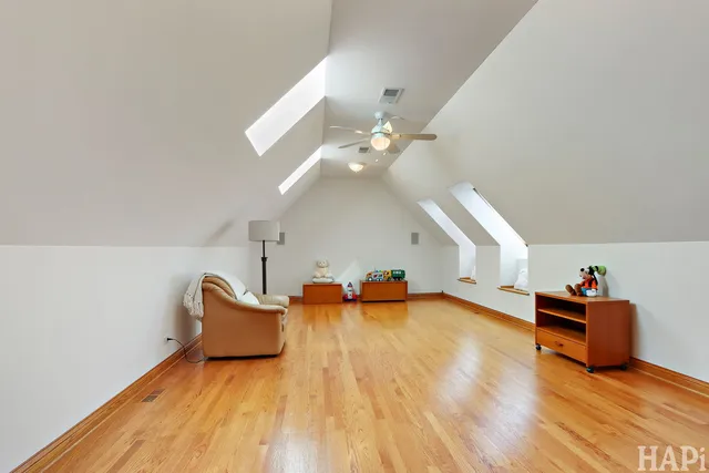 $1,799,000 | 39 Forest Lane, South Barrington, IL 60010