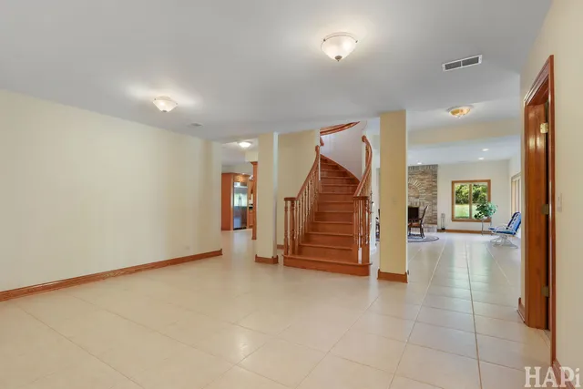 $1,799,000 | 39 Forest Lane, South Barrington, IL 60010