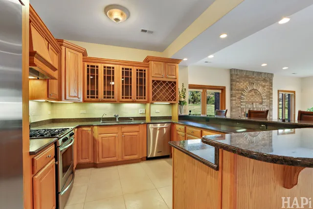 $1,799,000 | 39 Forest Lane, South Barrington, IL 60010