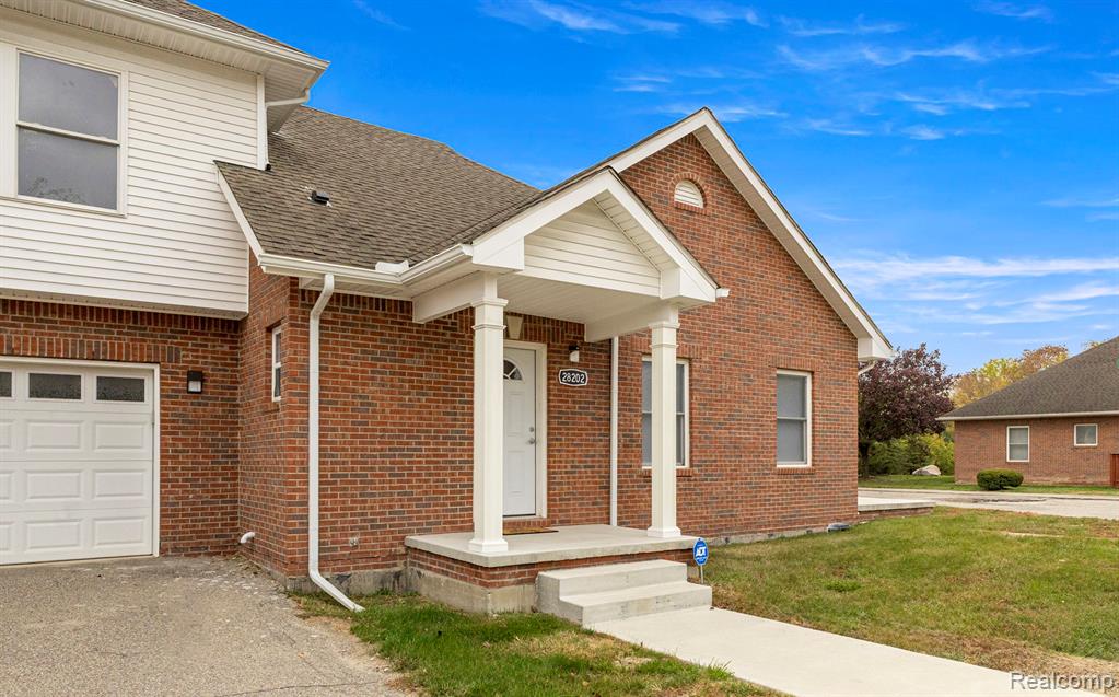 28202 Fortson Lane Inkster, MI 48141 - Photo 2 of 28