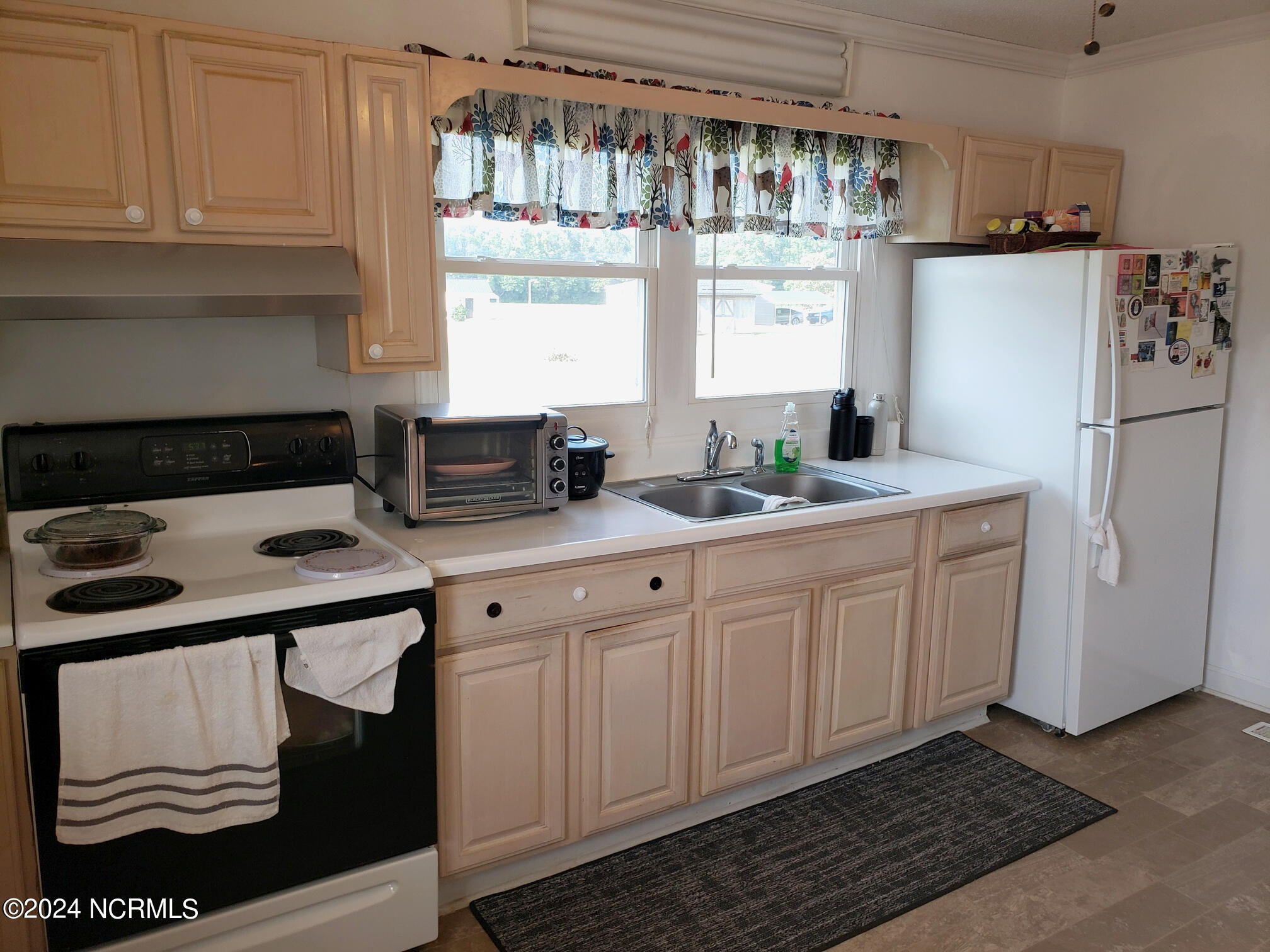 473 Forehand Road Pikeville, NC 27863 - Photo 10 of 33 KITCHEN VIEW 1