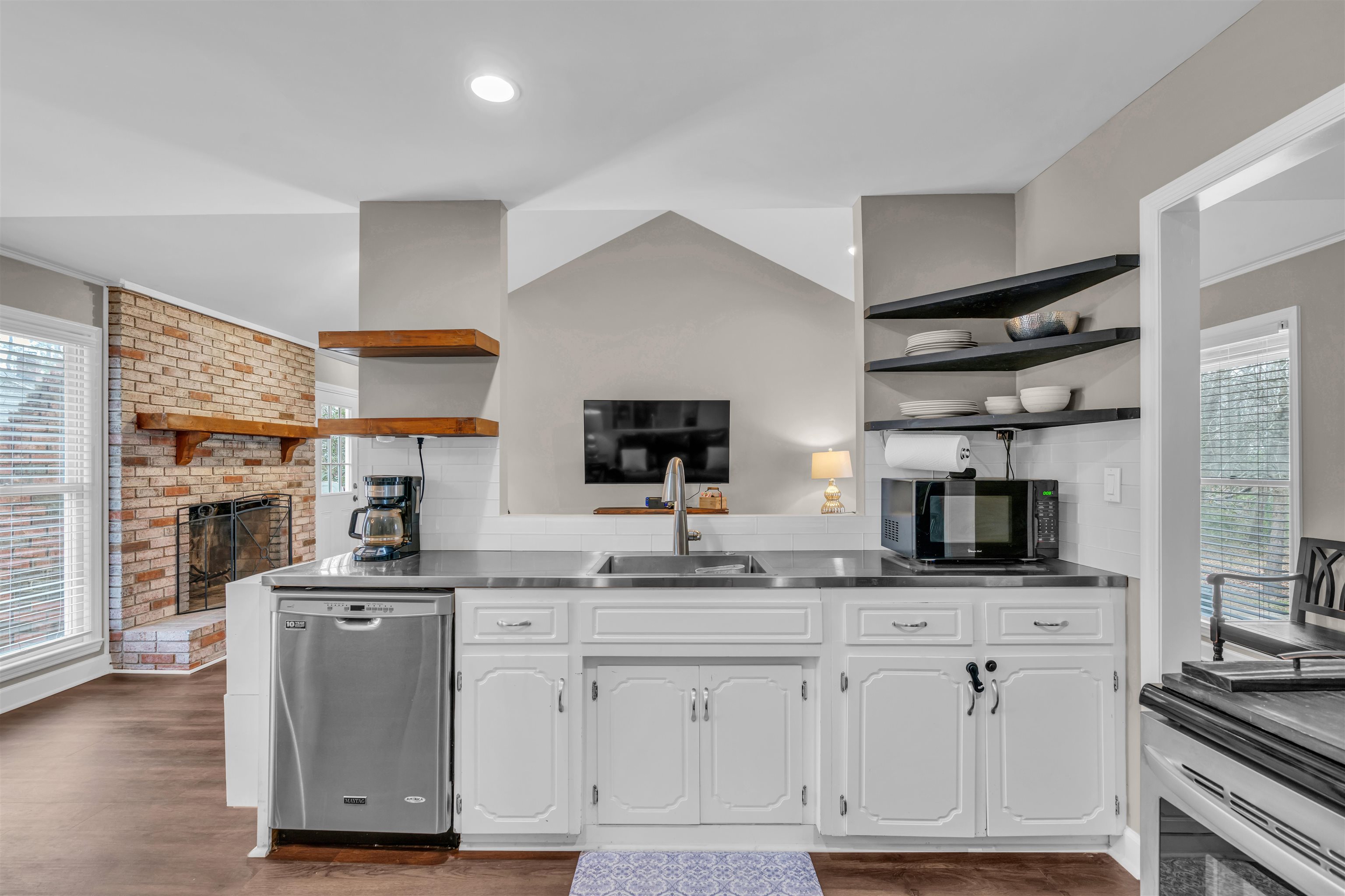 739 State Rd S-42-9707 Roebuck, SC 29376 - Photo 6 of 26