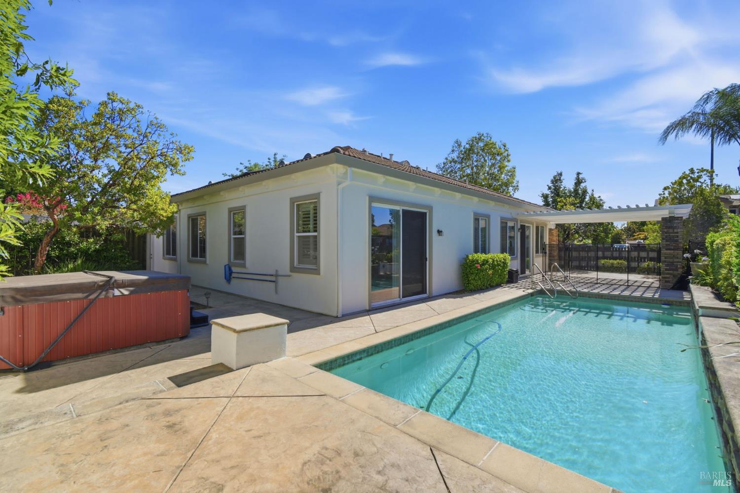 448 Three Rivers Court Vacaville, CA 95688 - Photo 38 of 44