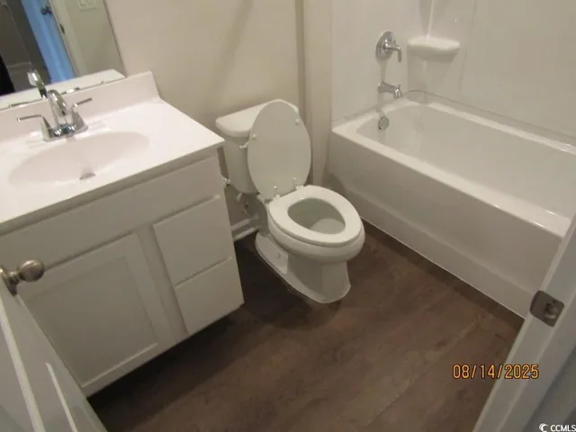 $1,625 | 3006 Northwest Edgemead Circle, Unit 12B, Ash, NC 28420