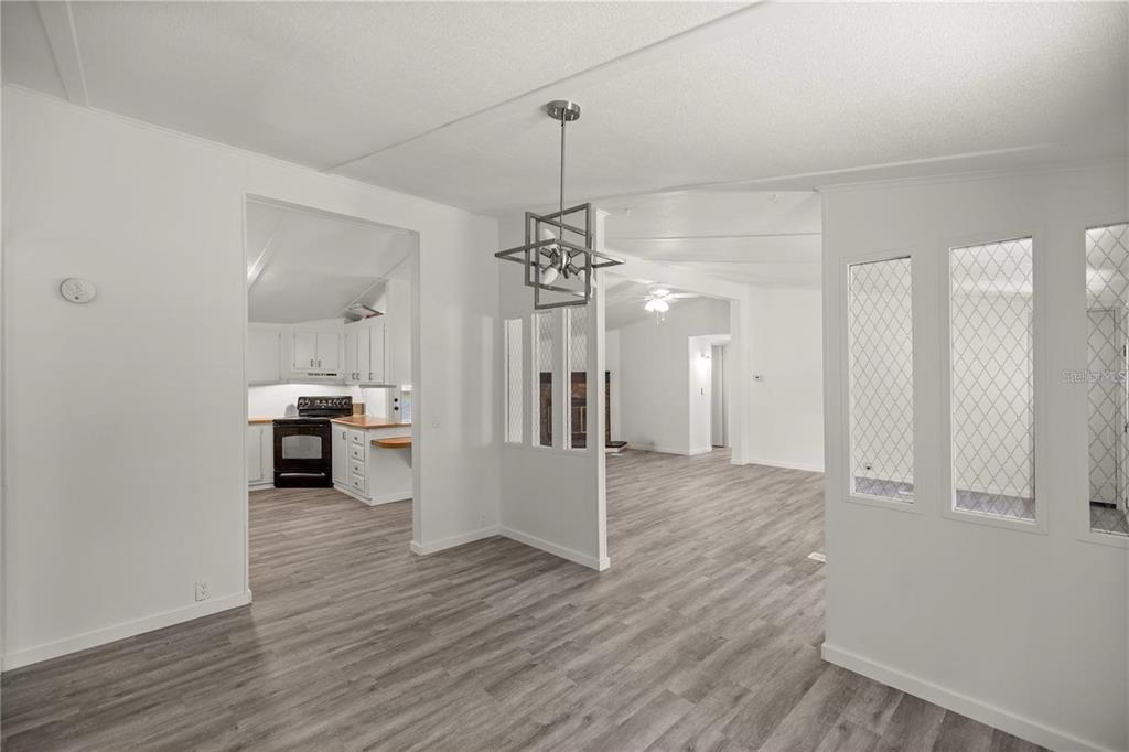 5621 Southwest 64th Lane Road Ocala, FL 34474 - Photo 7 of 24 Gallery Image 7