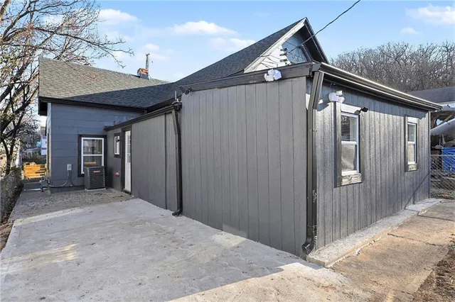 $260,000 | 14 South Minnie Street, Kansas City, KS 66103