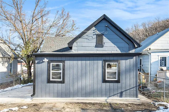 $260,000 | 14 South Minnie Street, Kansas City, KS 66103