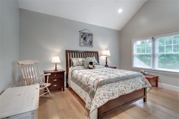 131 Upland Road Newton, MA 02468 - Photo 21 of 27