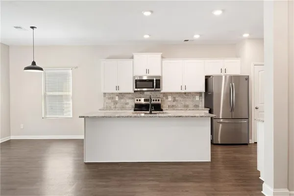 $320,500 | 434 Daffodil Drive, Temple, GA 30179