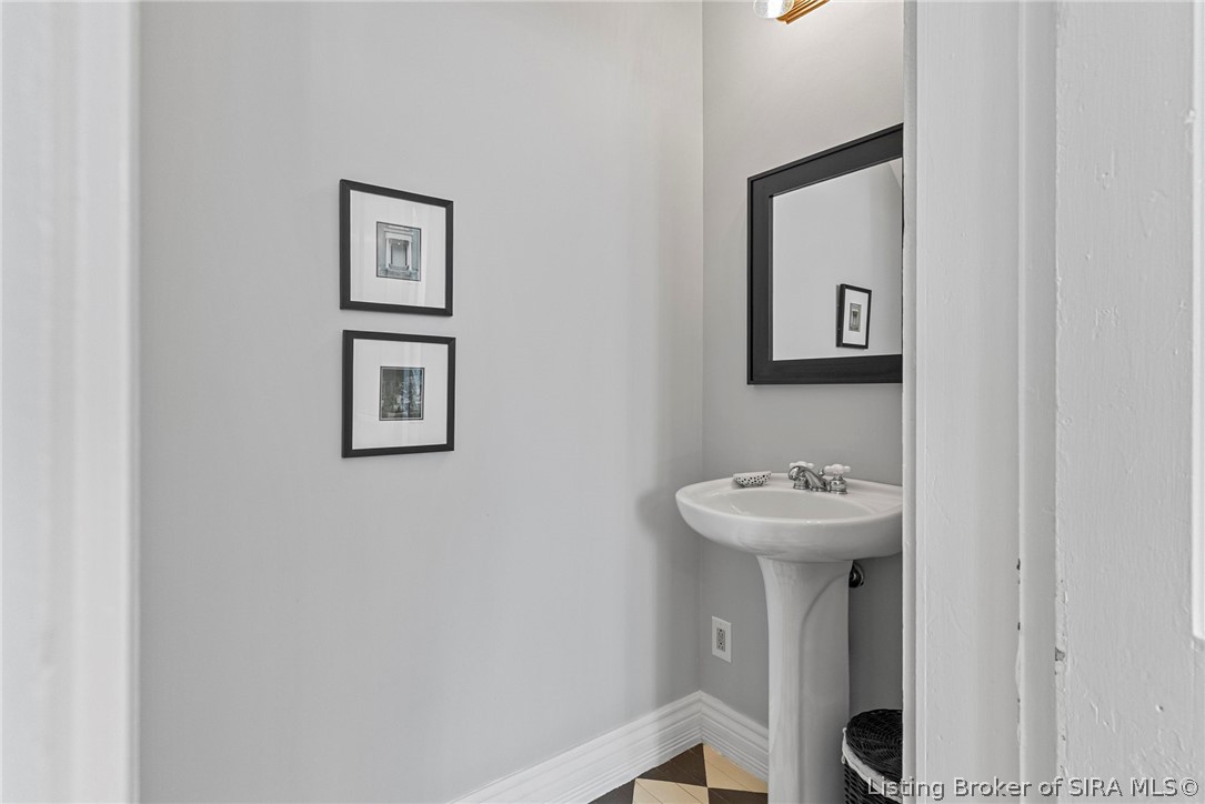 204 West 3rd Street Madison, IN 47250 - Photo 27 of 55 Powder Room Main Level