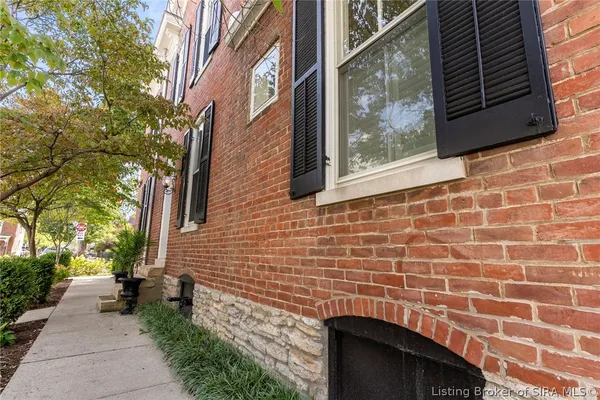 $599,900 | 204 West 3rd Street, Madison, IN 47250