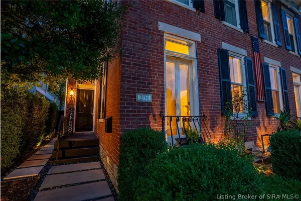 $599,900 | 204 West 3rd Street, Madison, IN 47250