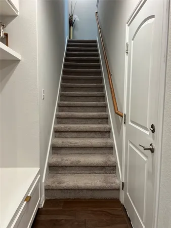 $2,600 | 107 Hornbill Drive, Hutto, TX 78634