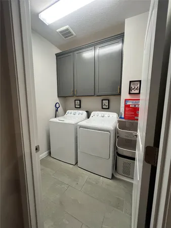 $2,600 | 107 Hornbill Drive, Hutto, TX 78634