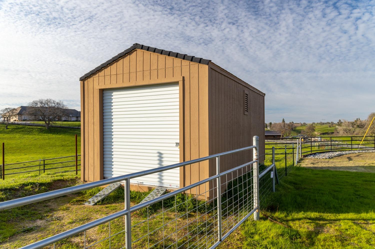 25045 North Mcintire Road Clements, CA 95227 - Photo 9 of 31