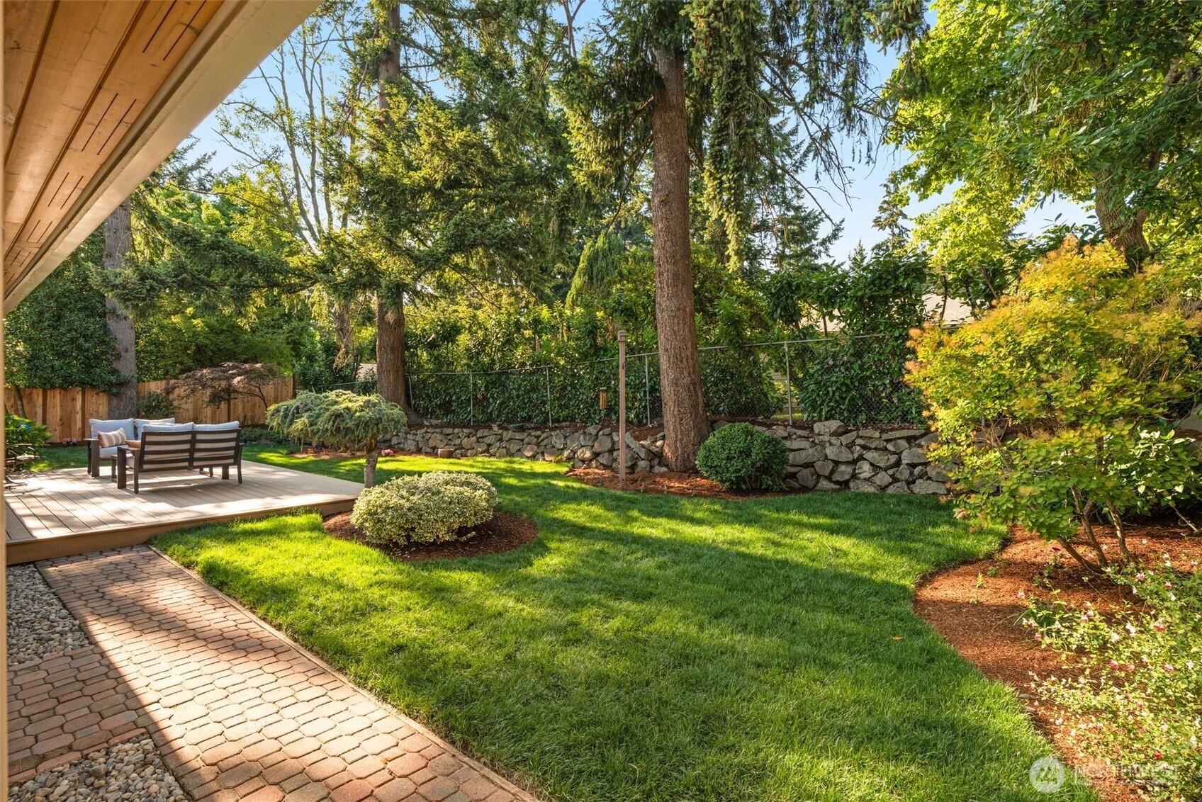 9121 228th Street Southwest Edmonds, WA 98026 - Photo 25 of 36