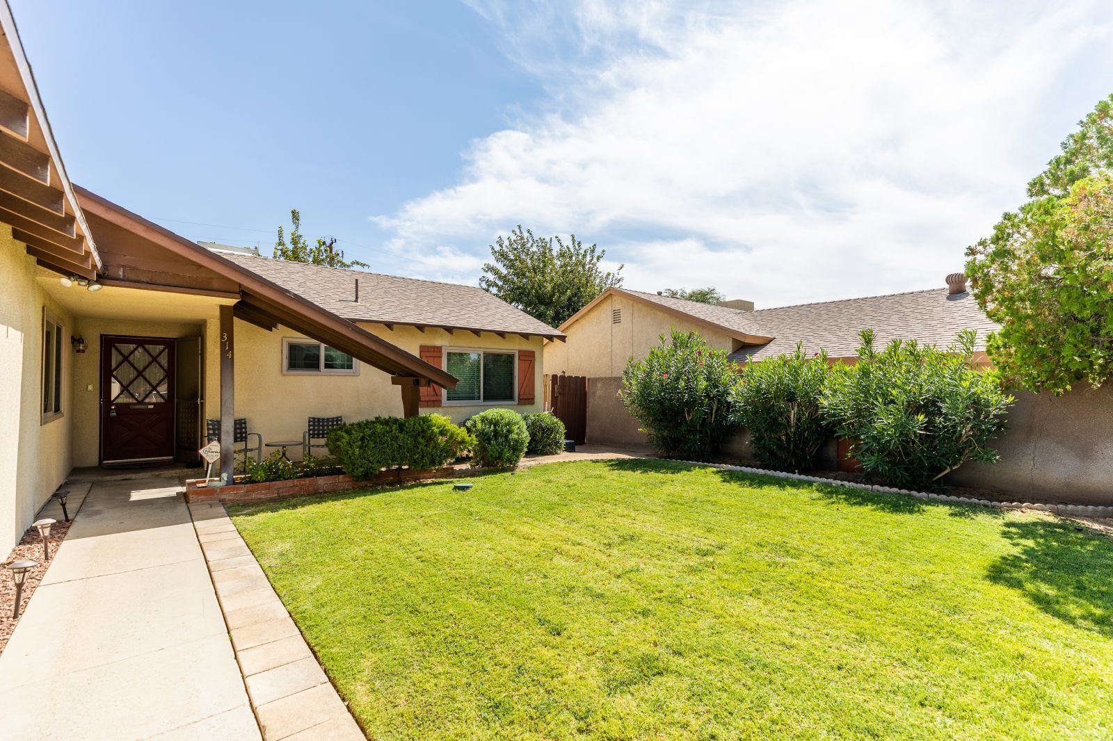 314 South Desert Candles Street Ridgecrest, CA 93555 - Photo 4 of 30 Gallery Image 4