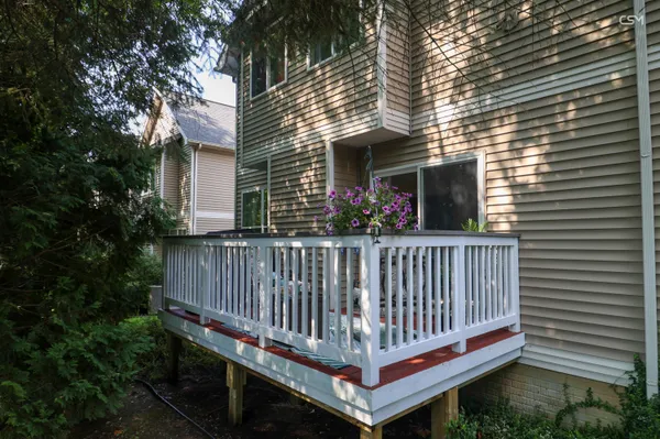 $318,000 | 217 Old Creek Drive, Saline, MI 48176