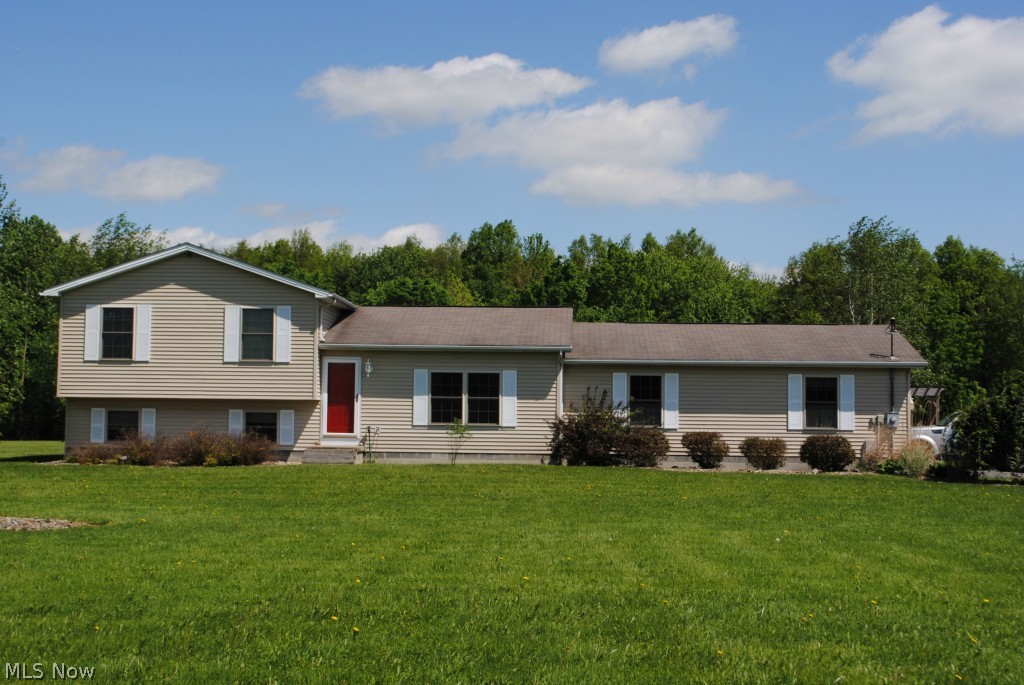 532 Housel Craft Road Bristolville, OH 44402 - Photo 1 of 25 Gallery Image 1