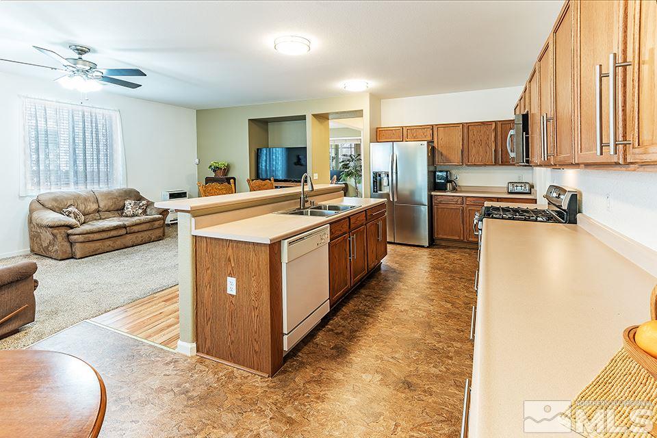 9950 Rising Sun Court Reno, NV 89506 - Photo 10 of 22 Photo 10