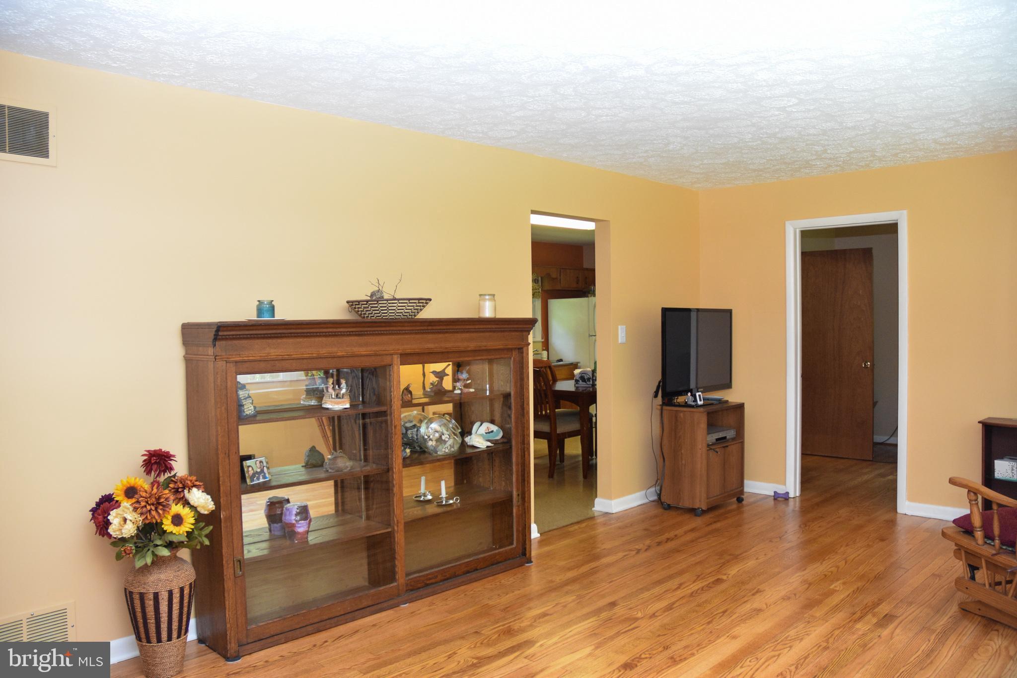 1345 Rock Ridge Road Jarrettsville, MD 21084 - Photo 24 of 62 Living room