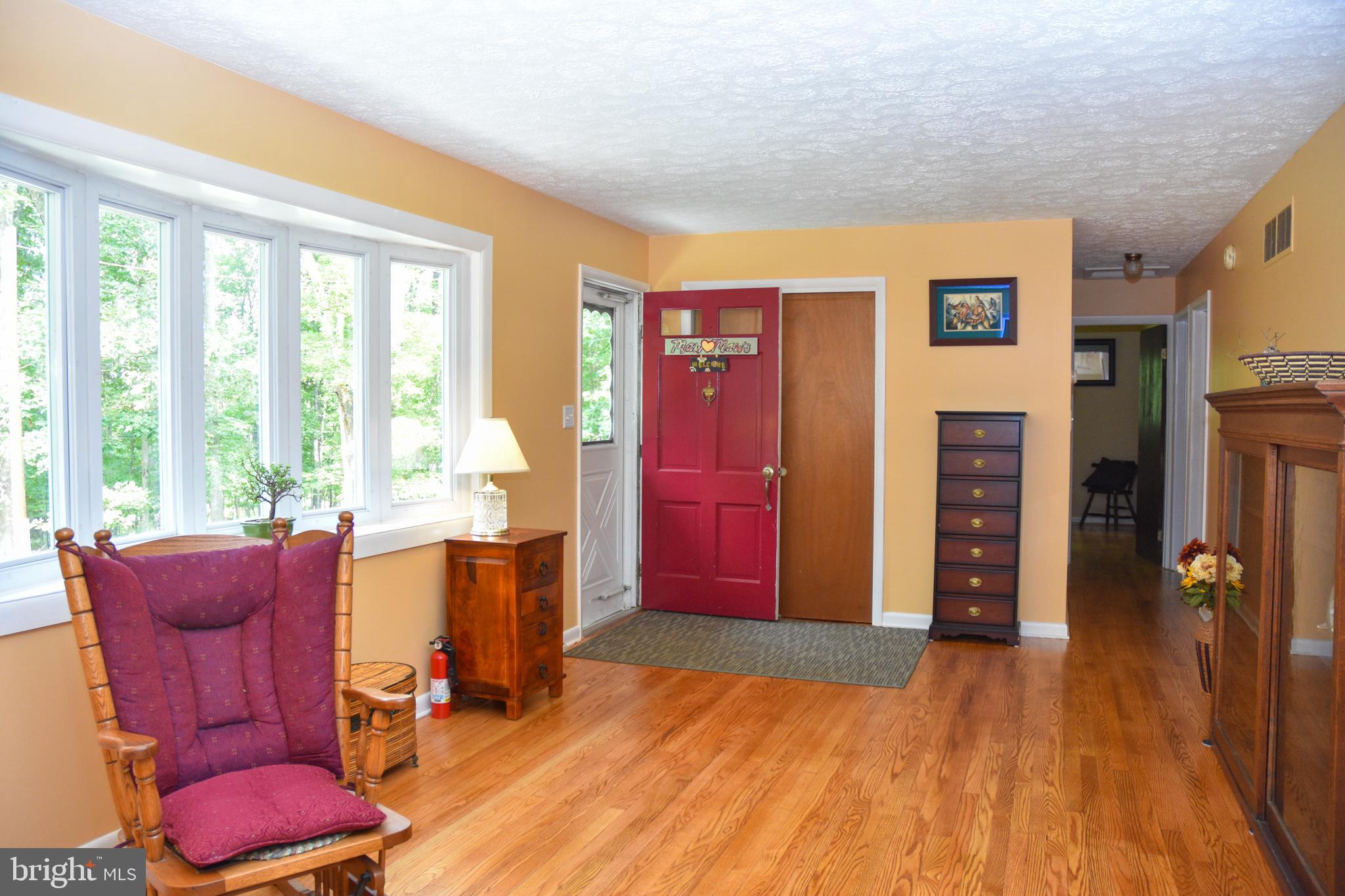 1345 Rock Ridge Road Jarrettsville, MD 21084 - Photo 25 of 62 Living room
