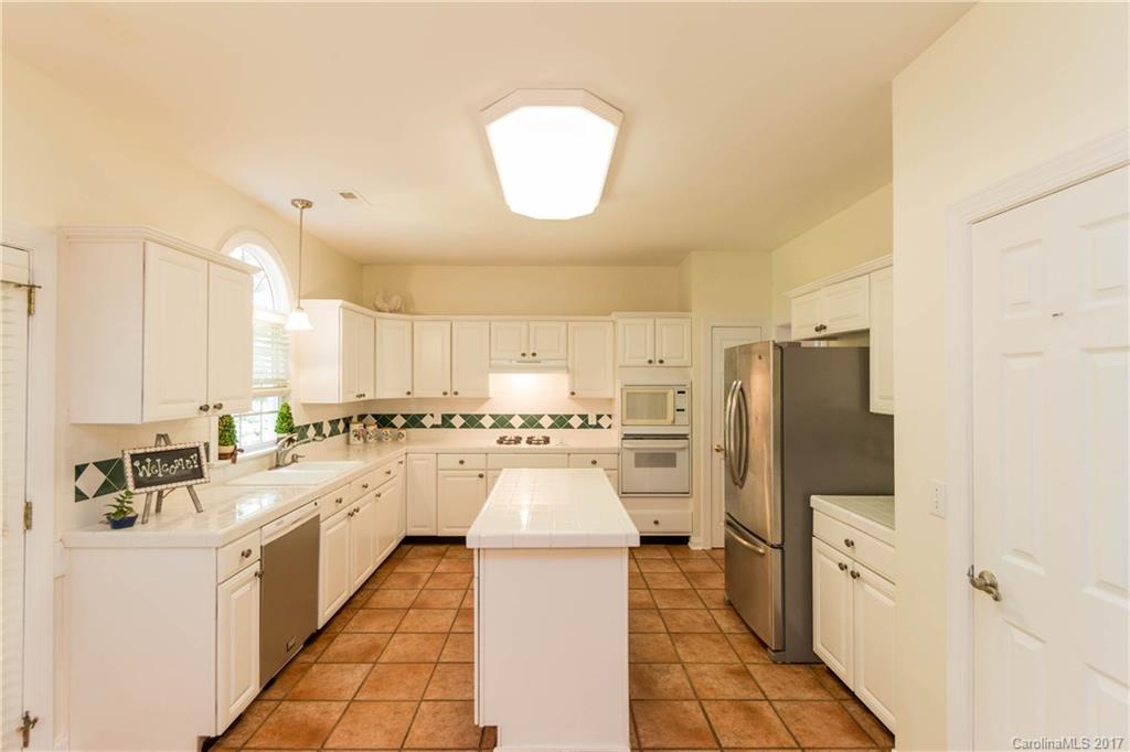 8520 Headford Road Charlotte, NC 28277 - Photo 9 of 24 Gallery Image 9