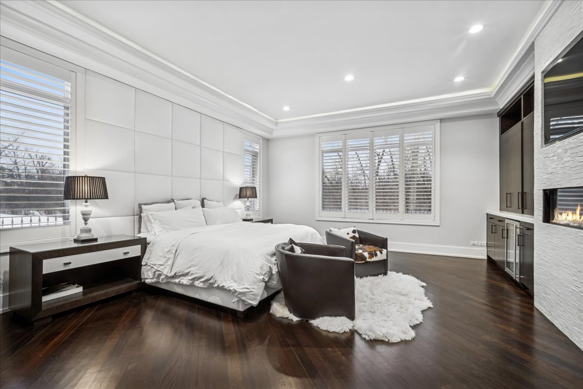 1630 Ridge Road Highland Park, IL 60035 - Photo 29 of 63 a bed room with a bed and a couch