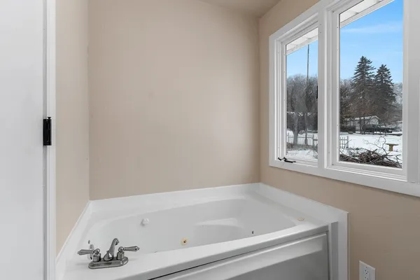 $198,900 | 1648 River Street, Niagara, WI 54151