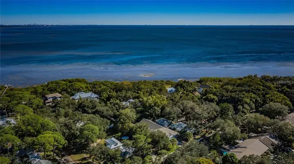 $4,400 | 301 Washington Avenue, Safety Harbor, FL 34695