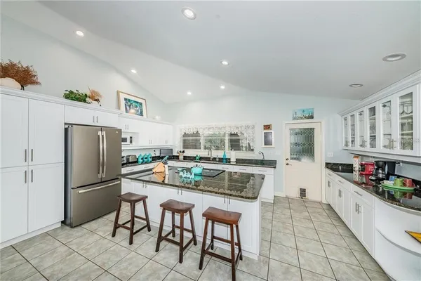 $4,400 | 301 Washington Avenue, Safety Harbor, FL 34695