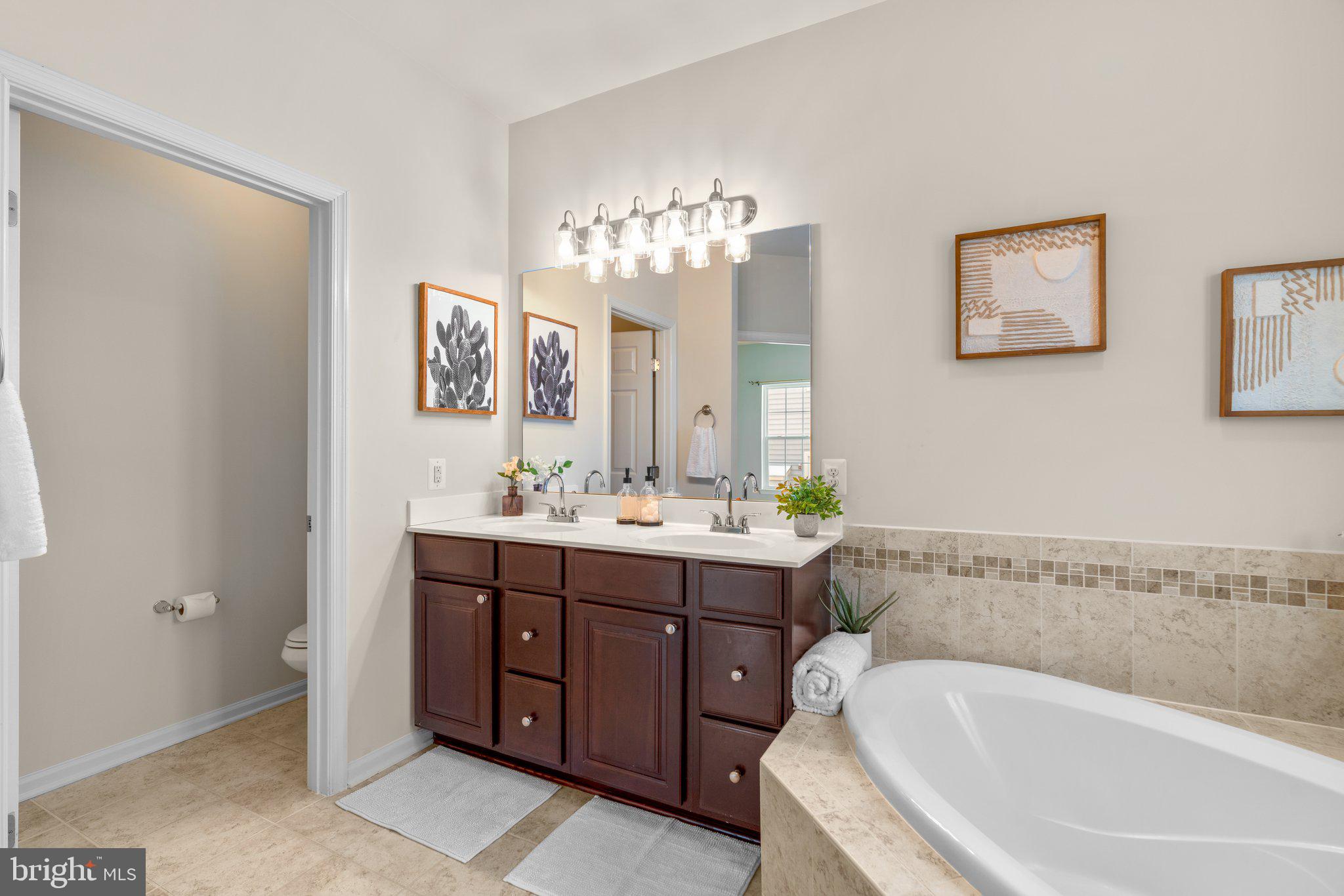 12810 Gate Rail Road Clarksburg, MD 20871 - Photo 30 of 44 Gallery Image 30