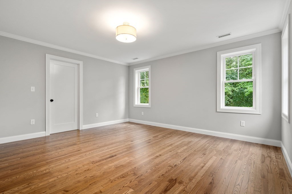 63 Castine Street Worcester, MA 01606 - Photo 13 of 18 Gallery Image 13
