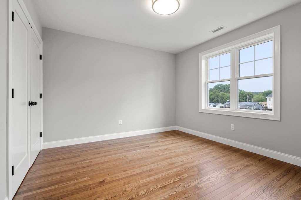 63 Castine Street Worcester, MA 01606 - Photo 16 of 18 Gallery Image 16
