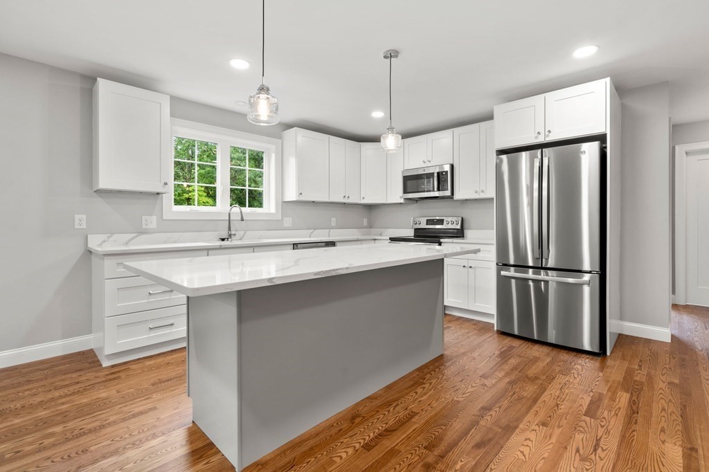 63 Castine Street Worcester, MA 01606 - Photo 9 of 18 Gallery Image 9