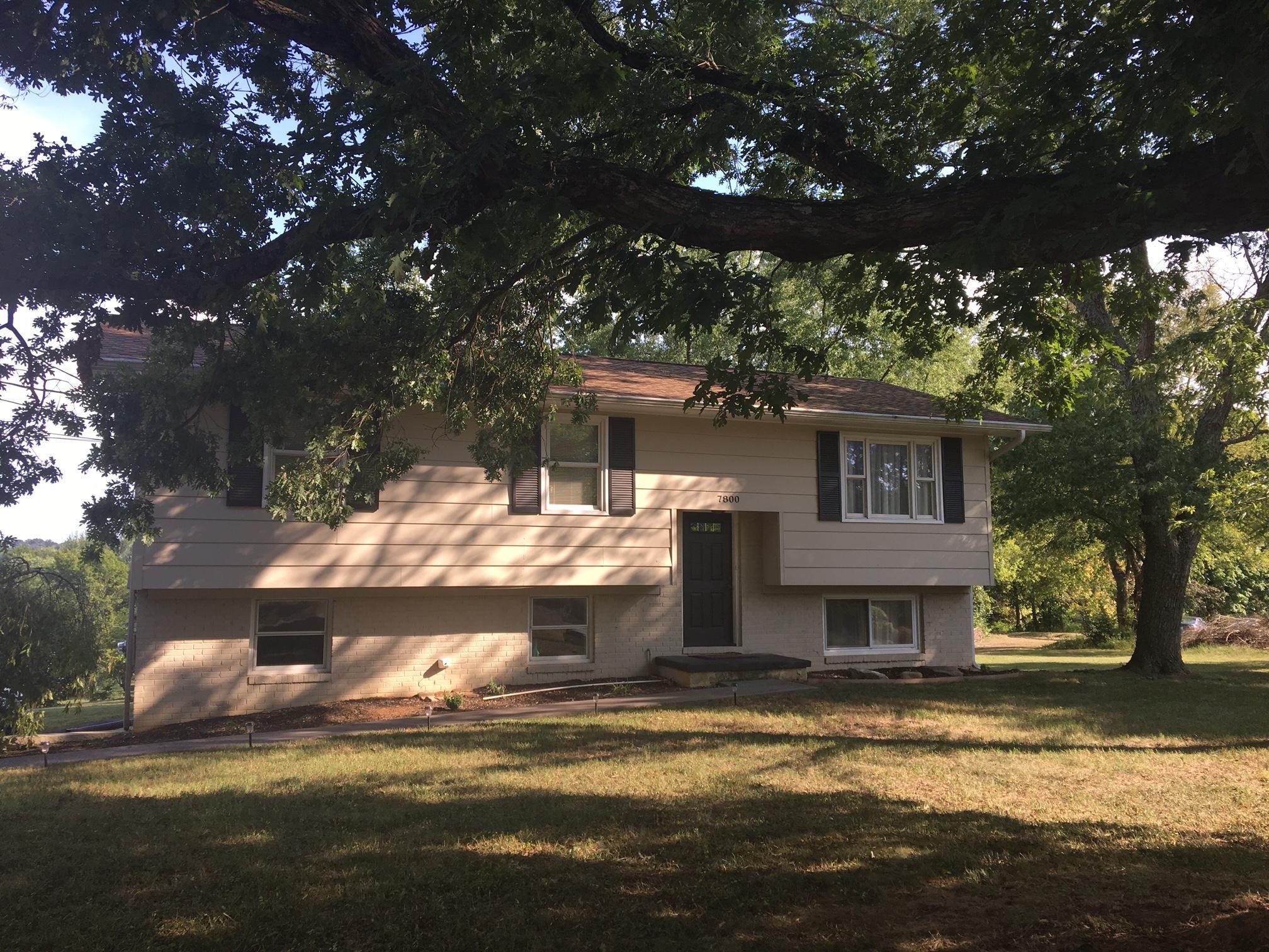 7800 Nubbin Ridge Road Southwest Knoxville, TN 37919 - Photo 2 of 28 Gallery Image 2