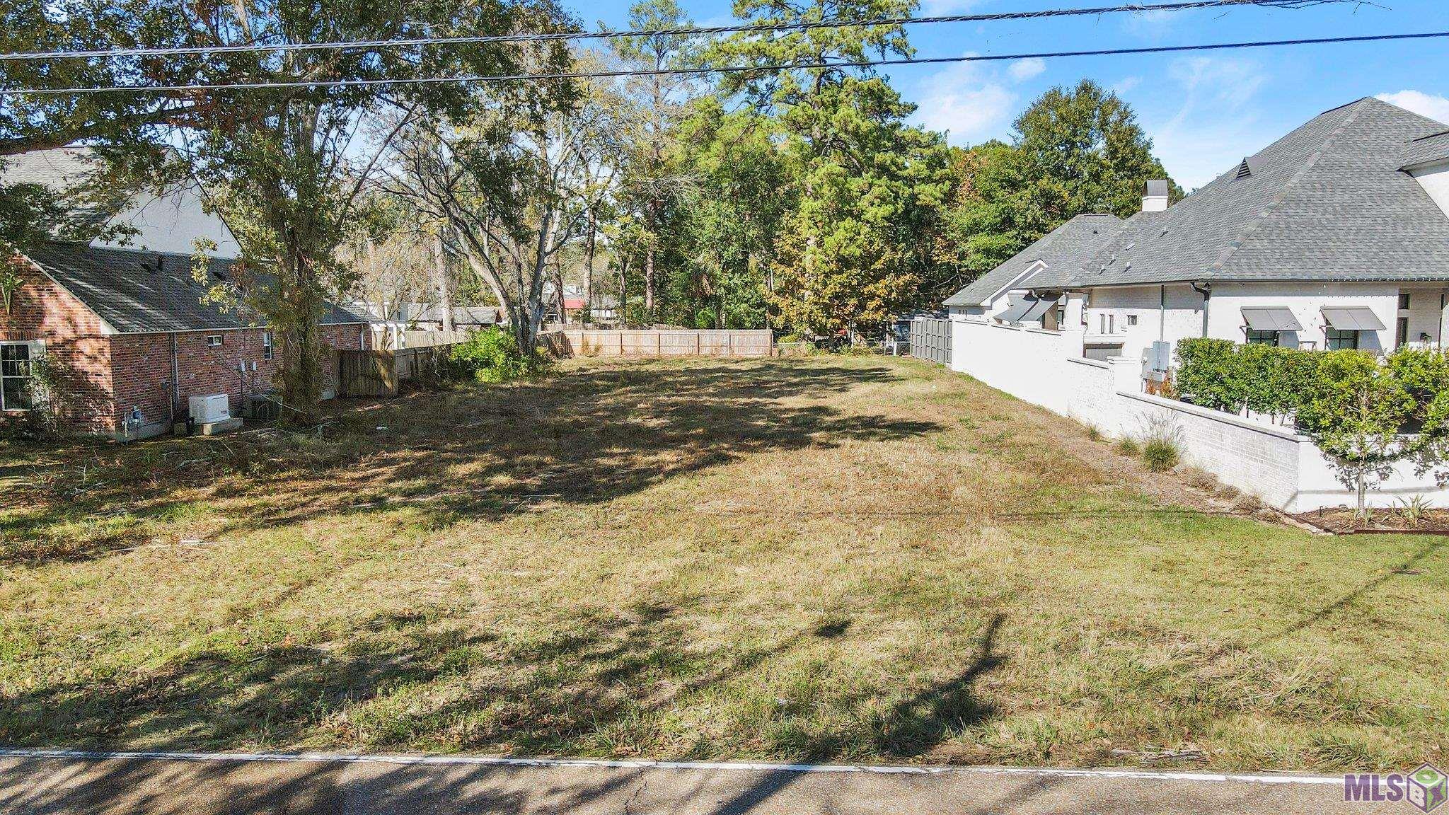 7027 Goodwood Avenue Baton Rouge, LA 70806 - Photo 2 of 9