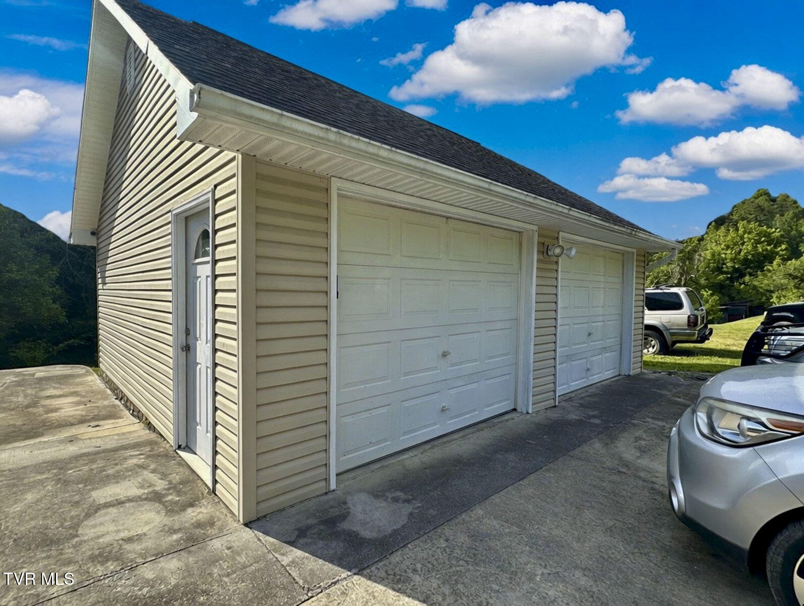 2397 Lower Rinehart Road Dandridge, TN 37725 - Photo 48 of 69 x (4)
