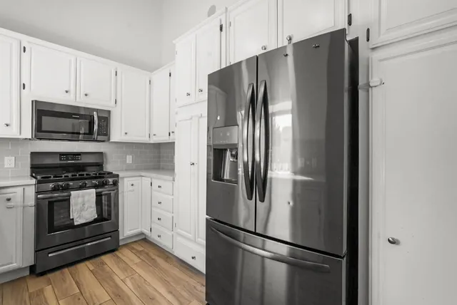 $495,000 | 2768 Sherwood Avenue, Unit B, Modesto, CA 95350